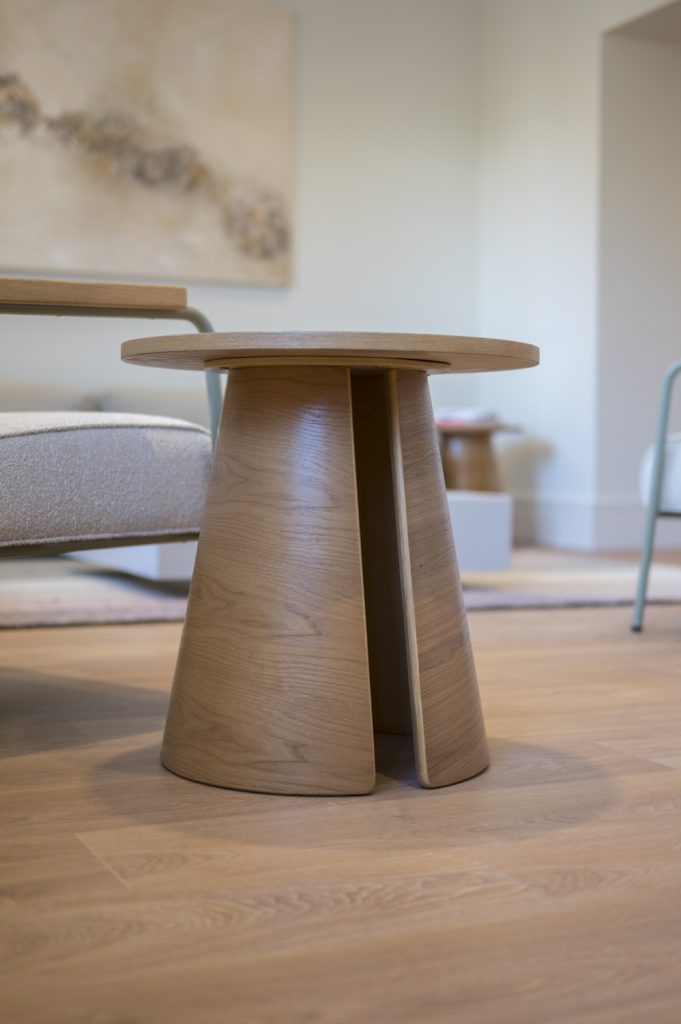 Mesa rincon CEP en Amueblarent para alquilar