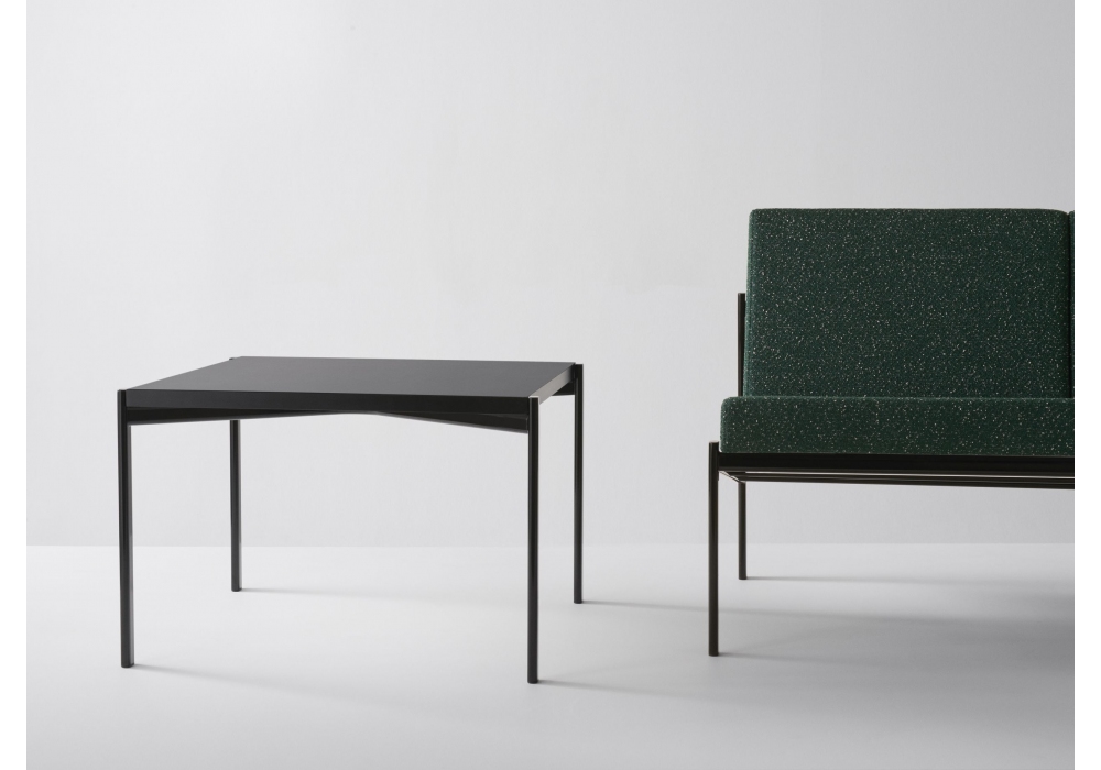 Mesa auxiliar Kiki en Amueblarent para alquiler