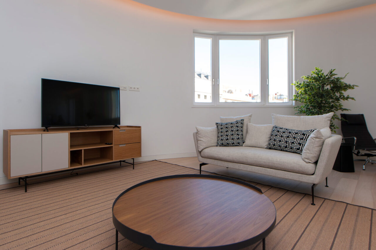 Salon. Proyecto de alquiler de muebles y home staging en Madrid