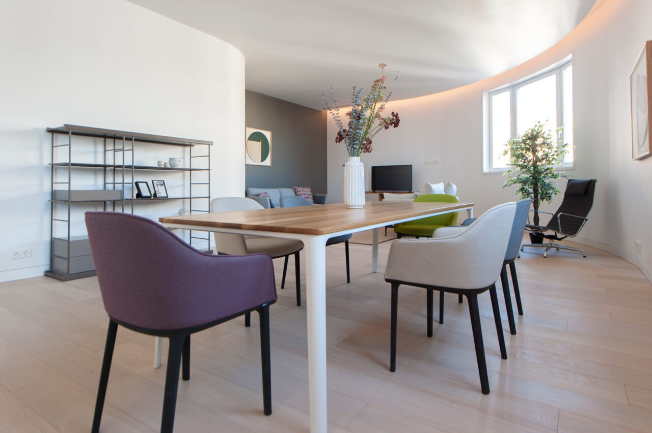 Comedor. Alquiler de muebles y home staging