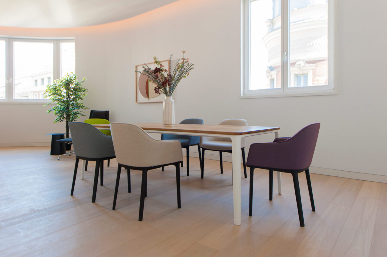 Comedor. Alquiler de muebles y home staging