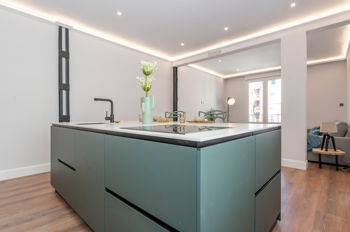 Cocina. Alquiler de muebles y home staging en Madrid