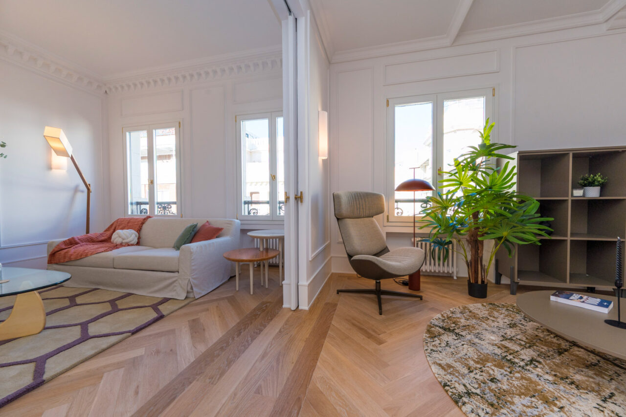 Amueblarent: Alquiler de muebles por un año de una vivienda en Madrid