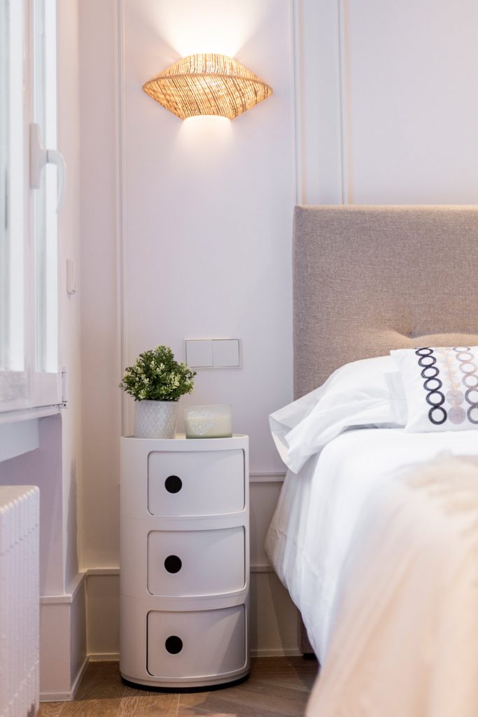 Amueblarent: Alquiler de muebles por un año de una vivienda en Madrid