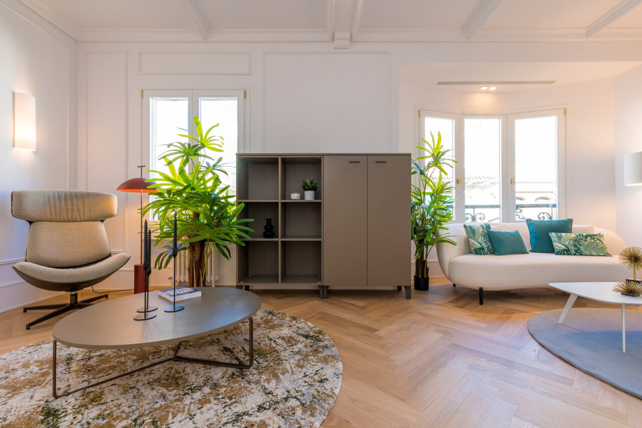 Amueblarent: Alquiler de muebles por un año de una vivienda en Madrid