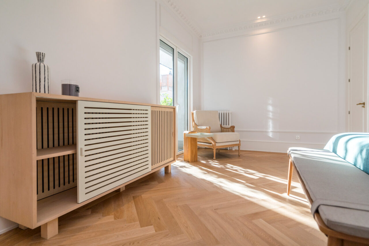 Amueblarent: Alquiler de muebles por un año de una vivienda en Madrid