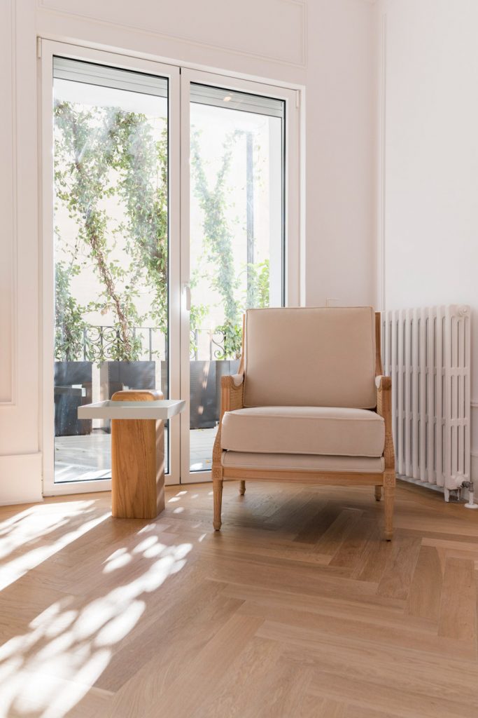 Amueblarent: Alquiler de muebles por un año de una vivienda en Madrid