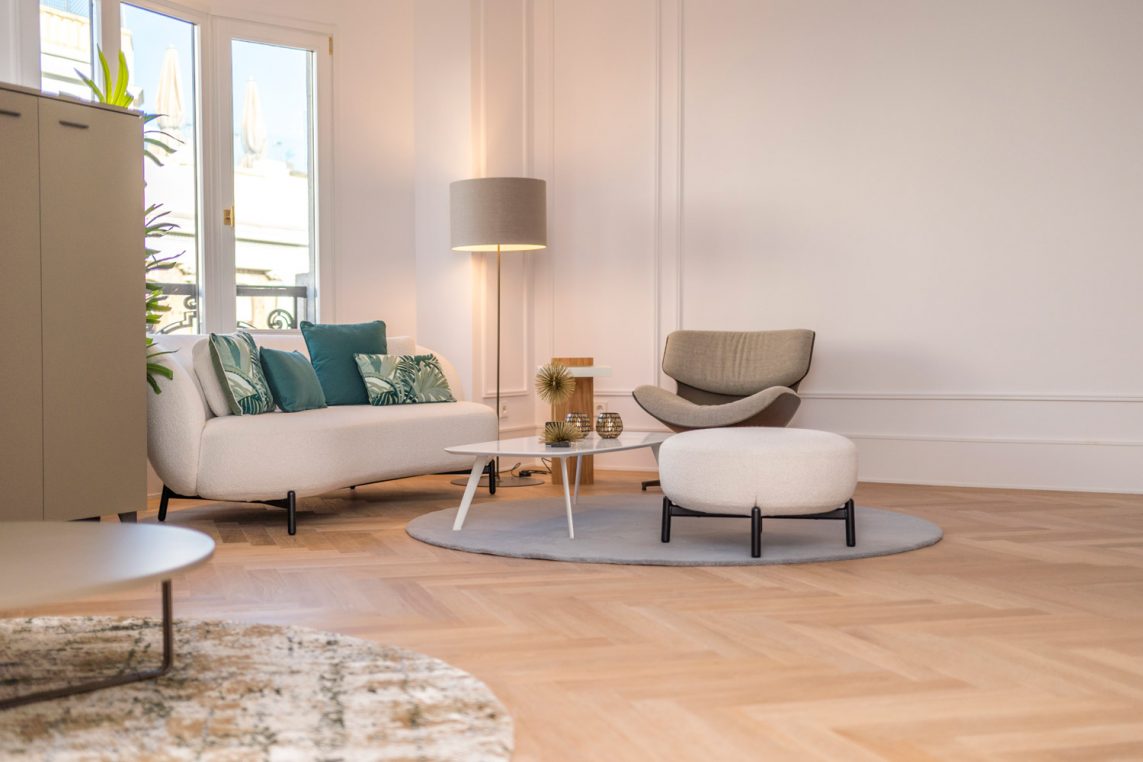 Amueblarent: Alquiler de muebles por un año de una vivienda en Madrid