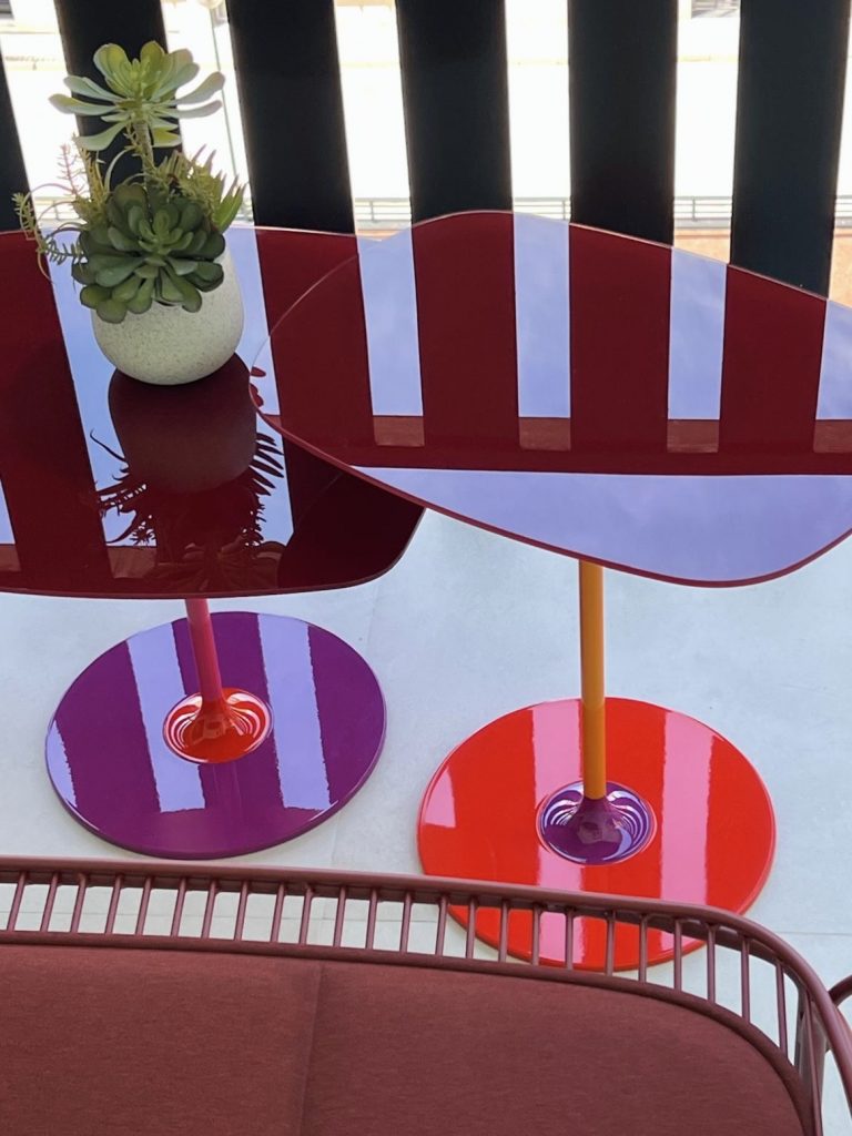 Mesas Thierry de Kartell en Amueblarent para alquilar