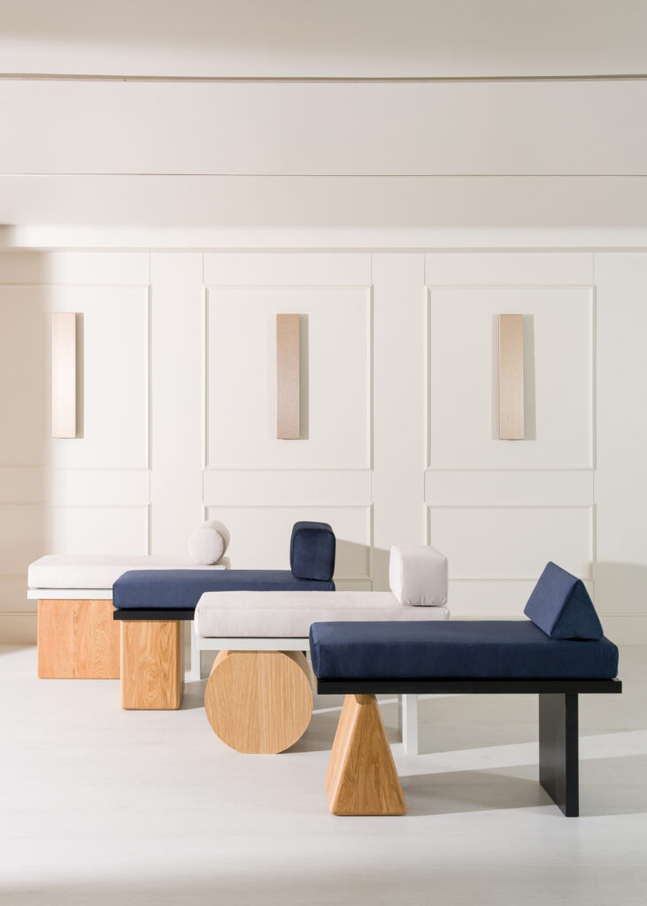 Banco geometria de Marta Labrador en Amueblarent diseño para alquilar