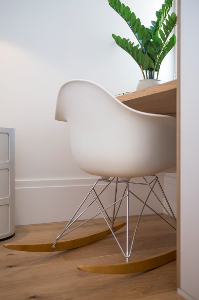 Home Staging y Piezas de arte en alquiler en Amueblarent. Calle Villanueva, Madrid
