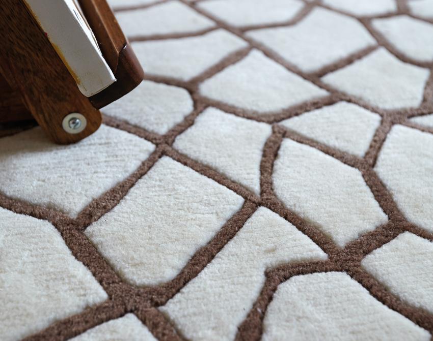 Alfombra Dragonfly de Gan Rugs en Amueblarent para alquilar