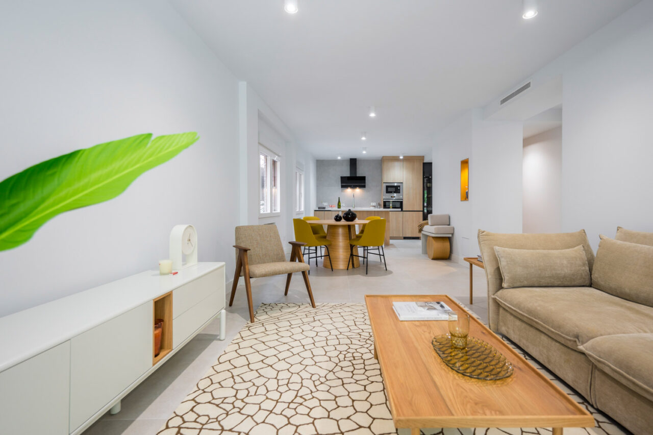 Home Staging en Calle Rafael Calvo Madrid por Amueblarent