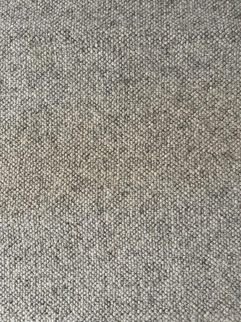 Alfombra Boss para alquilar en Amueblarent