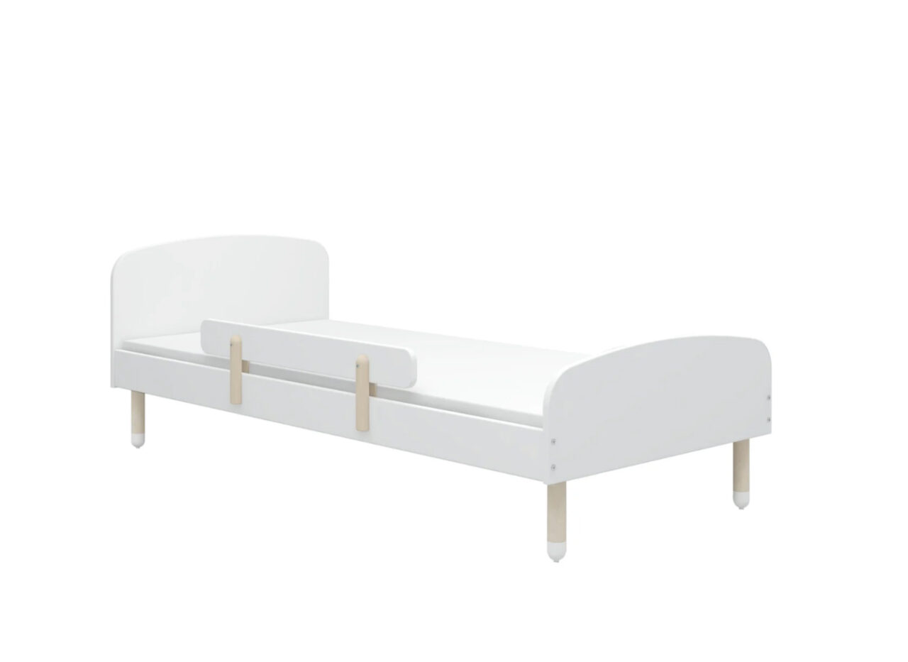 Cama infantil con barrera Dots de Flexa en Amueblarent para alquilar