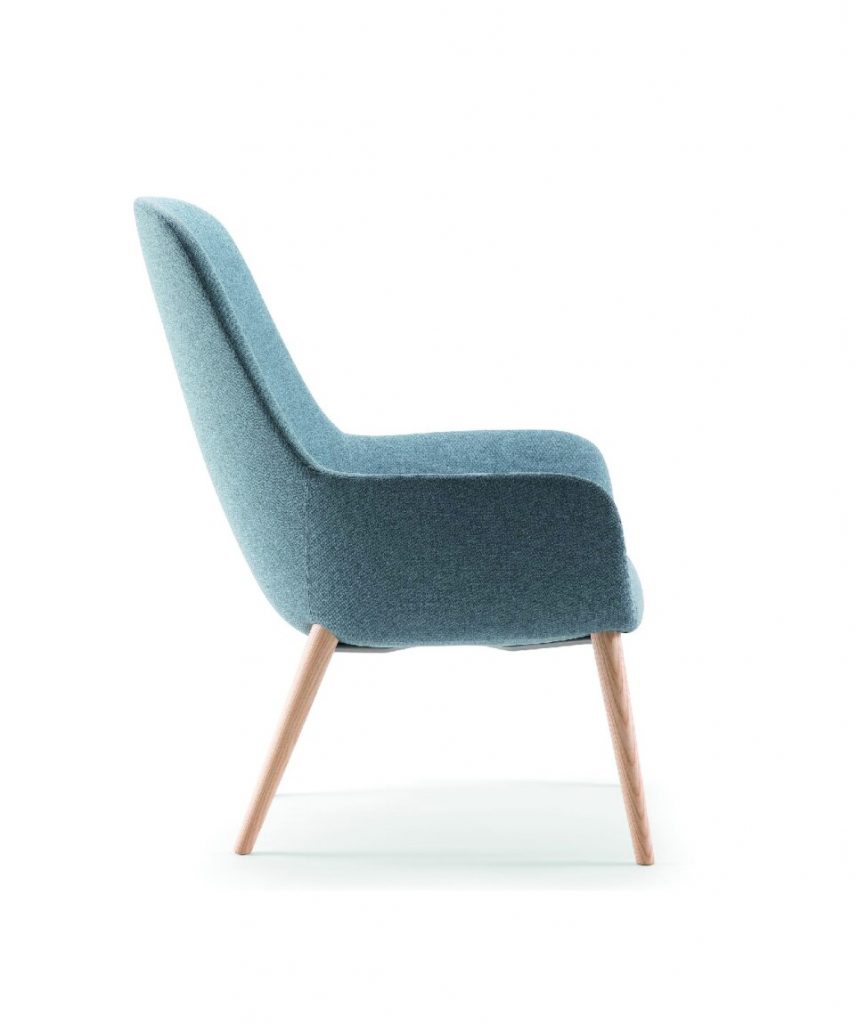 Silla City Lounge baja de Quadrifoglio en Amueblarent para alquilar