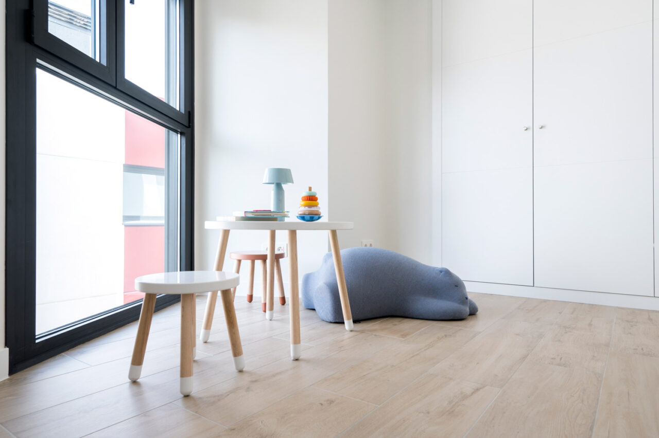 Promocionar una casa en venta con muebles de alquiler