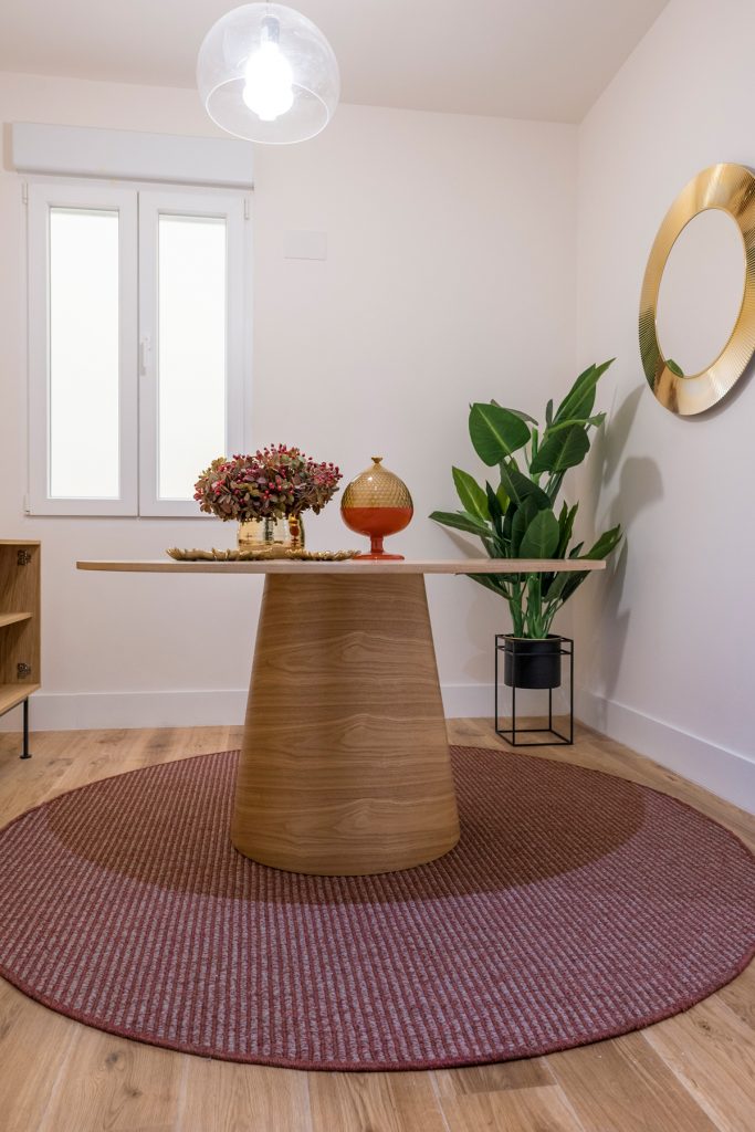 Espejo All Saints de Kartell en Amueblarent en alquiler