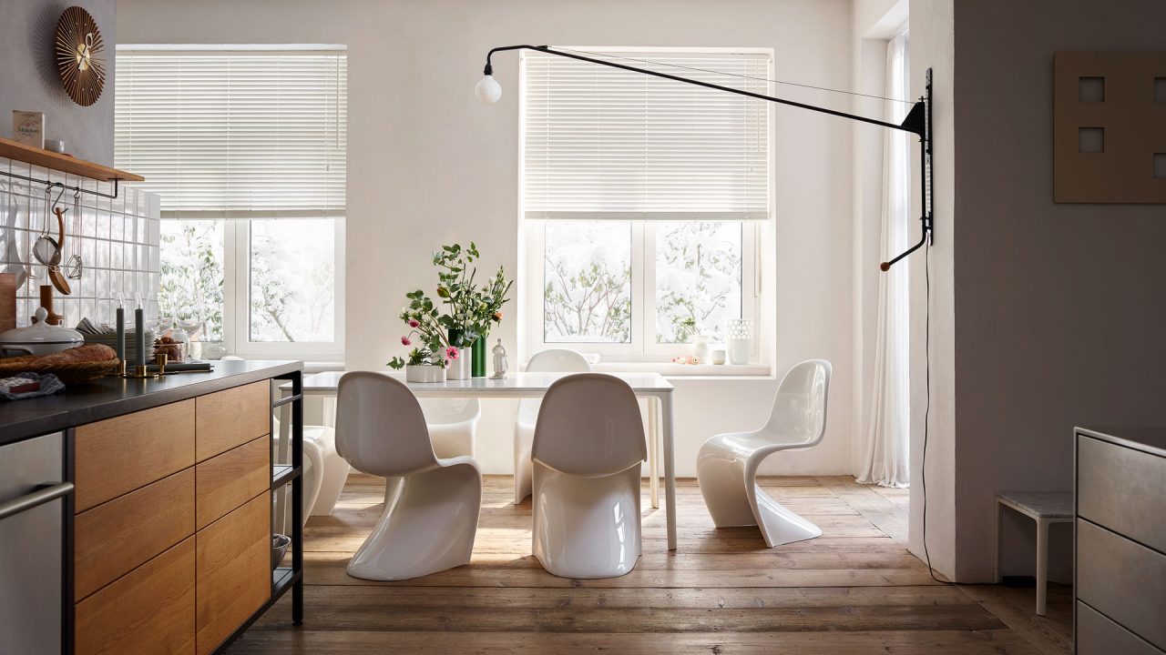 Plate Dining table de Vitra en Amueblarent en alquiler