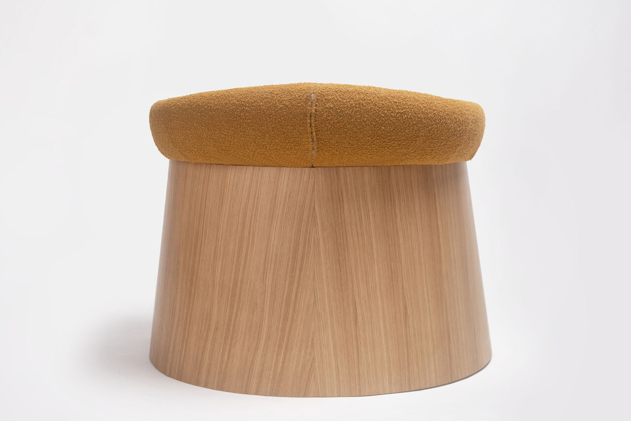 Butaca Ginger Lounge Madera XL de Ondarreta en Amueblarent para alquilar
