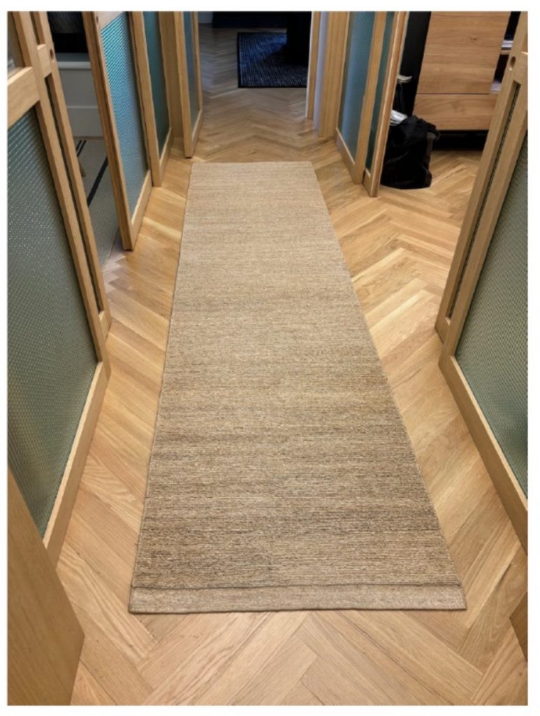 Alfombra Soumak PR en Amueblarent para alquiler