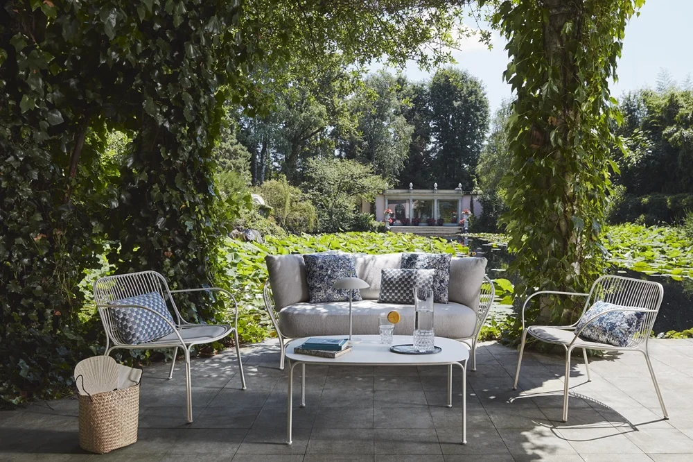 Mesa Hiray de Kartell en Amueblarent para alquilar