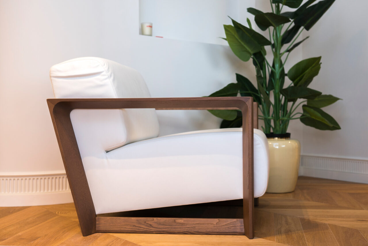Muebles en una vivienda de la calle Nuñez de Balboa, en venta, distrito Salamanca, Madrid