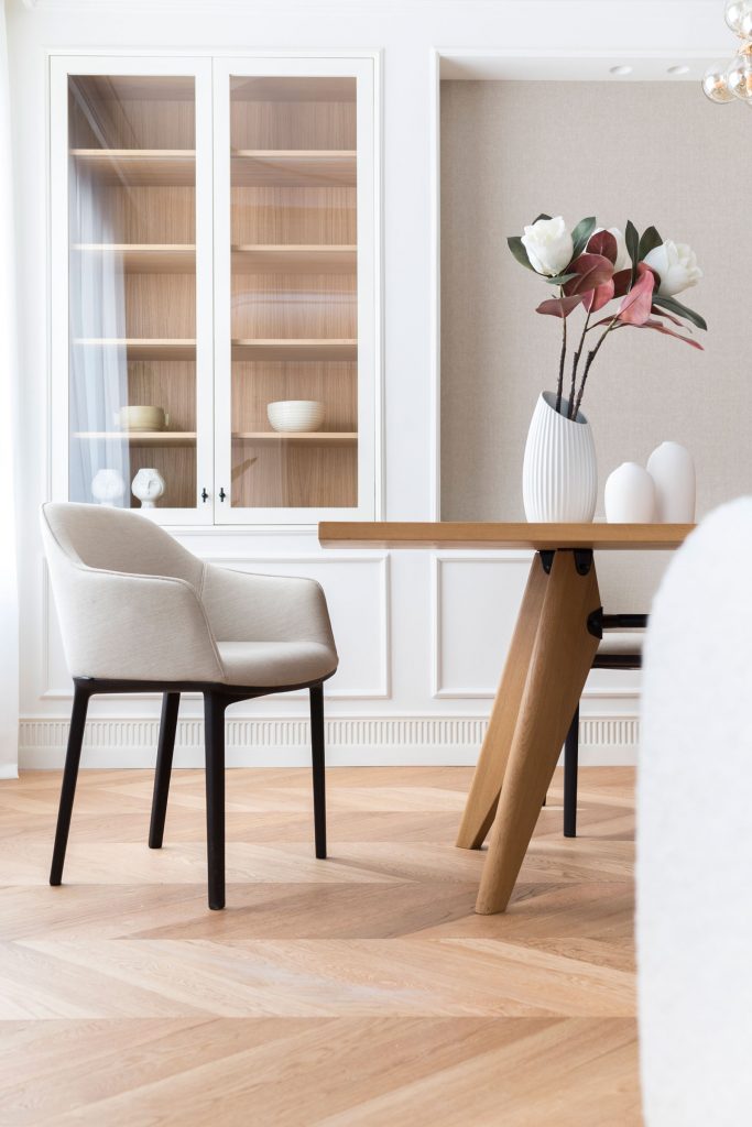 Muebles en una vivienda de la calle Nuñez de Balboa, en venta, distrito Salamanca, Madrid