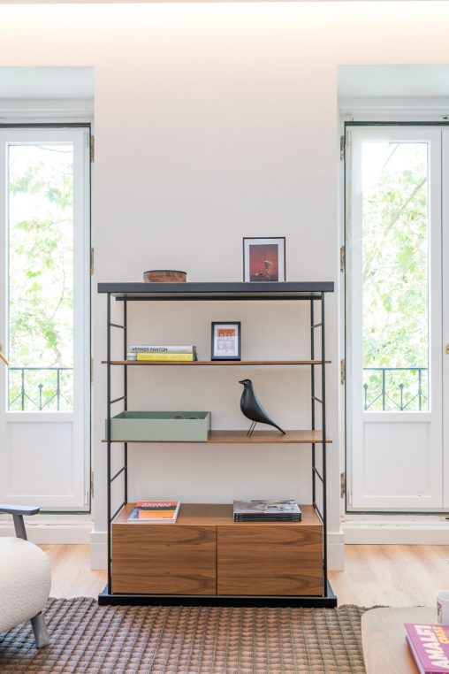 Alquiler de muebles en una vivienda para promocionar su venta