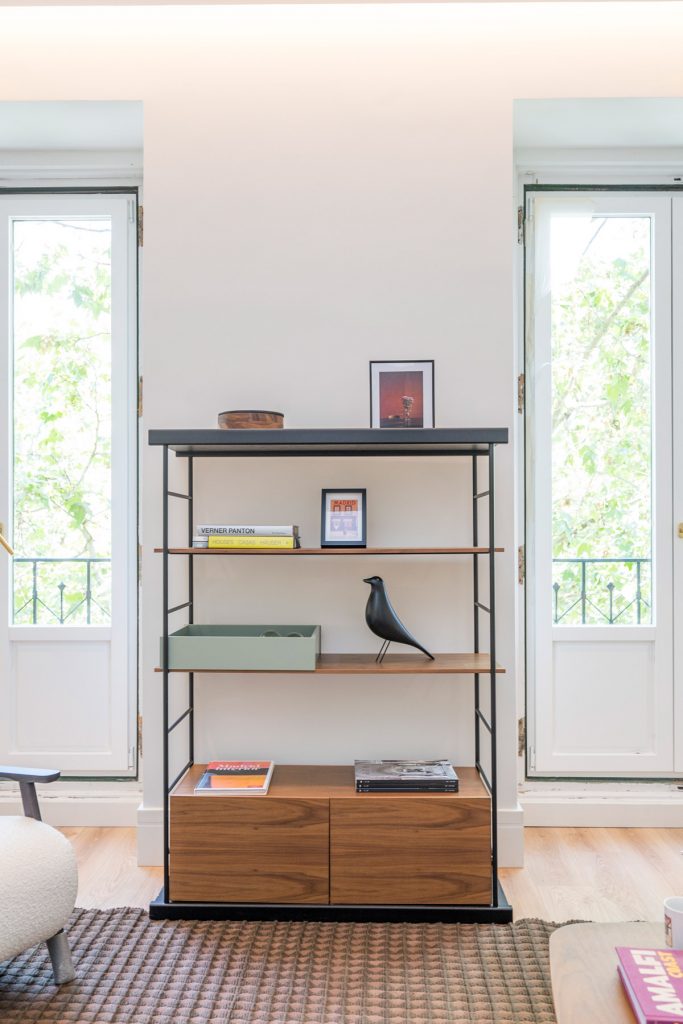 Alquiler de muebles en una vivienda para promocionar su venta