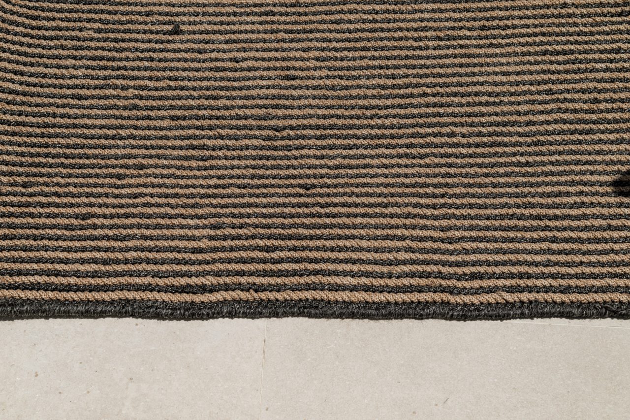 Alfombra de Cotlin modelo half soumak en Amueblarent para alquilar