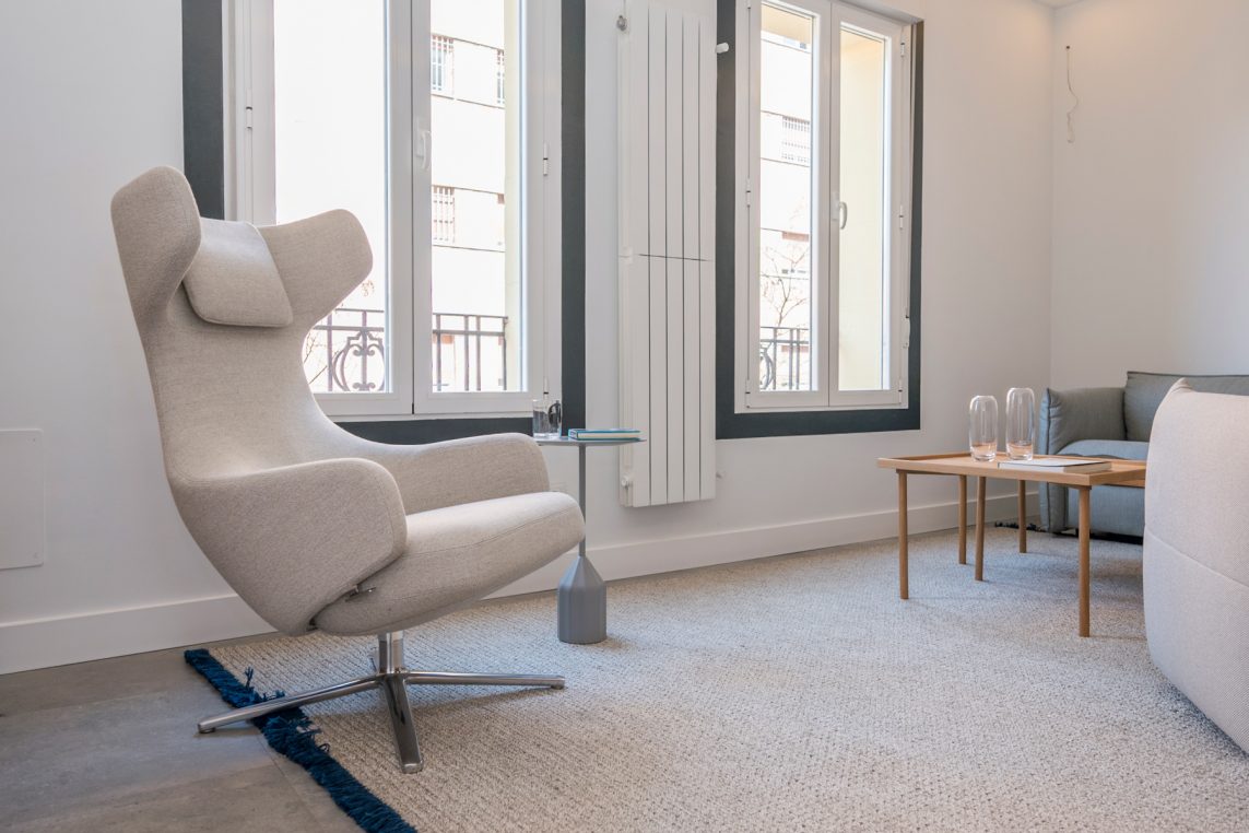 Proyecto de home staging Amueblarent realizado en una vivienda ubicada en el barrio de Almagro, en Madrid.