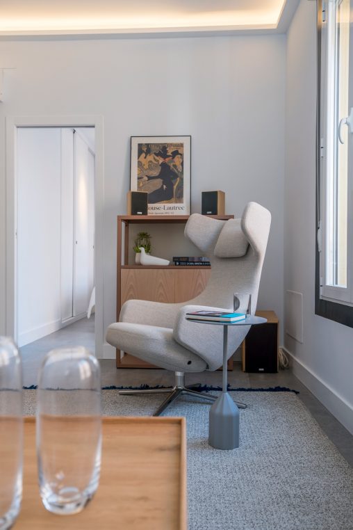 Proyecto de home staging Amueblarent realizado en una vivienda ubicada en el barrio de Almagro, en Madrid.