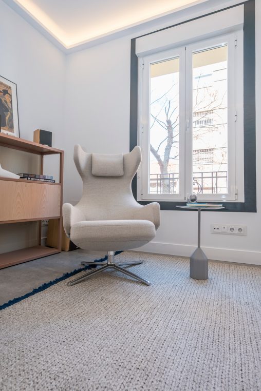 Proyecto de home staging Amueblarent realizado en una vivienda ubicada en el barrio de Almagro, en Madrid.