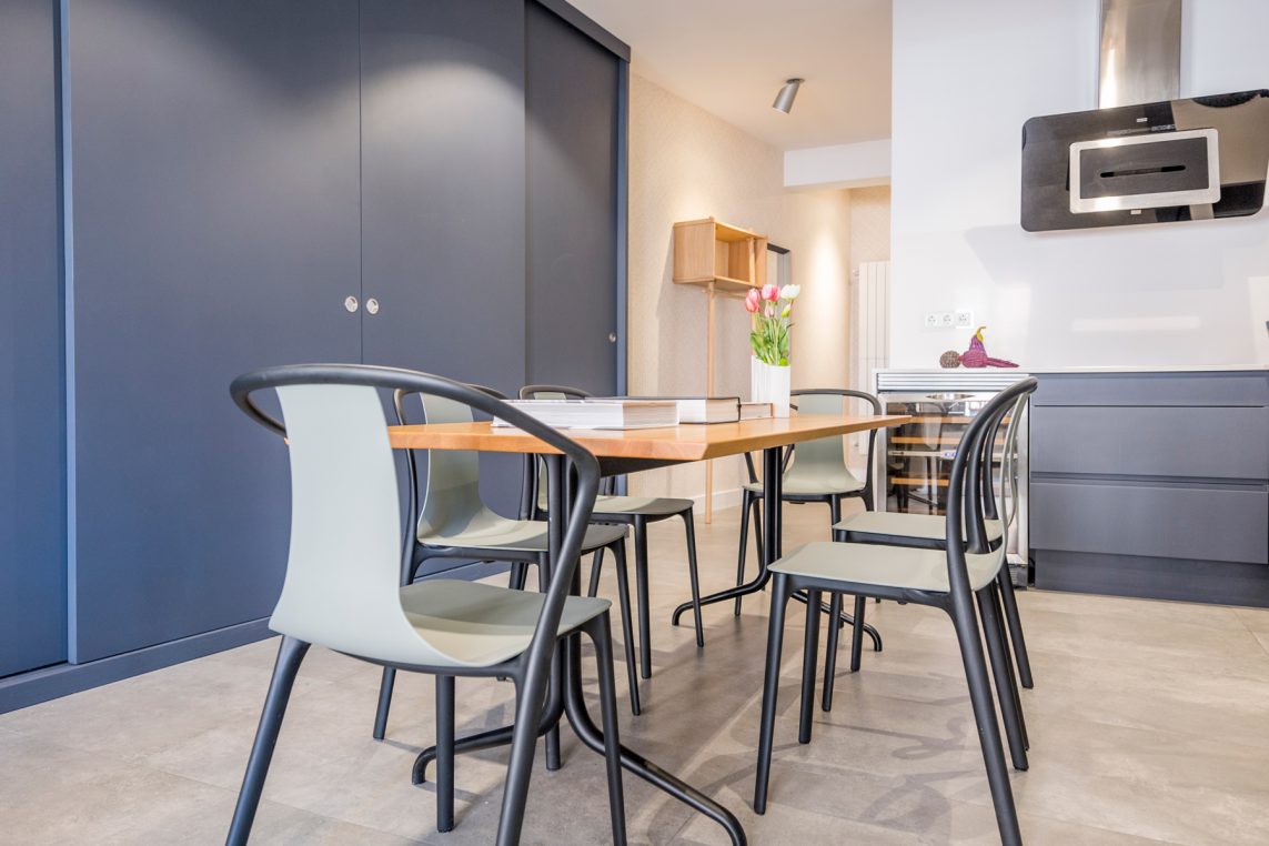 Proyecto de home staging Amueblarent realizado en una vivienda ubicada en el barrio de Almagro, en Madrid.