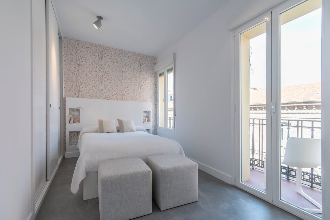 Proyecto de home staging Amueblarent realizado en una vivienda ubicada en el barrio de Almagro, en Madrid.