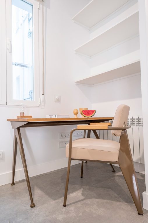 Proyecto de home staging Amueblarent realizado en una vivienda ubicada en el barrio de Almagro, en Madrid.