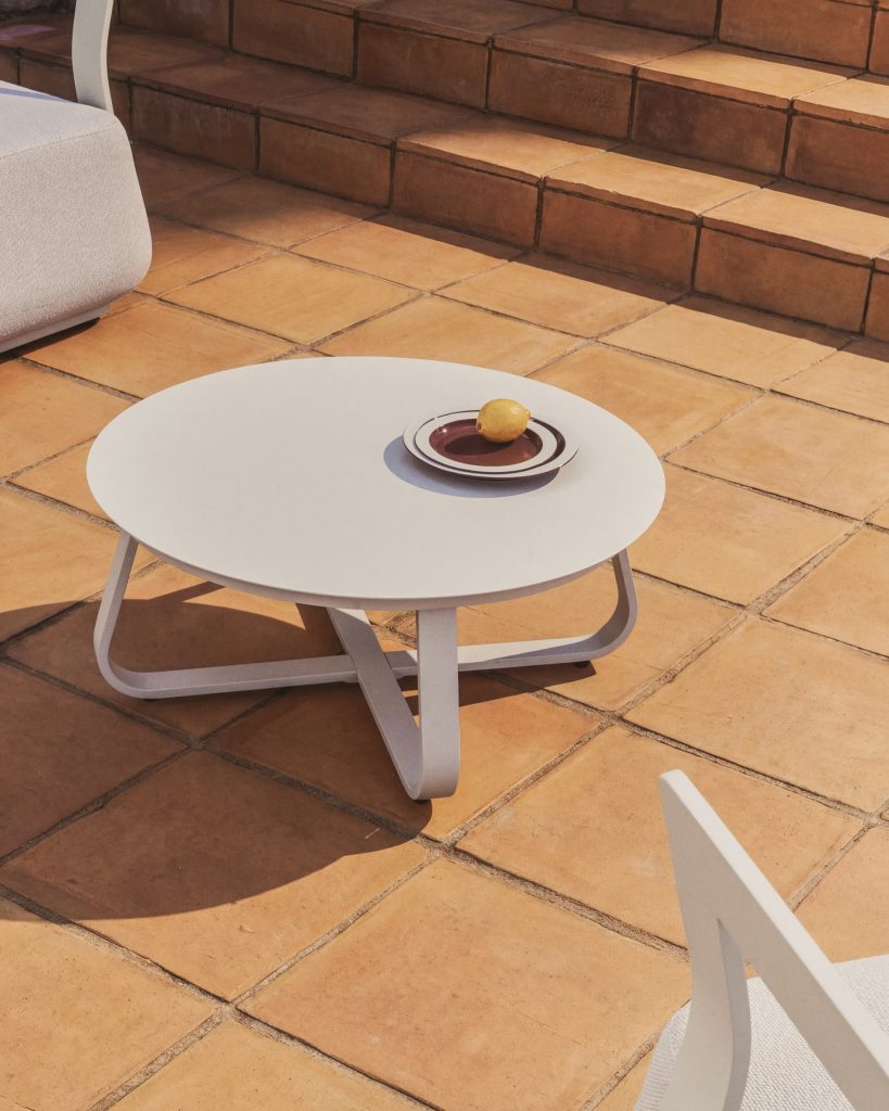 Mesa centro Tamaris de Kave Home en Amueblarent para alquilar