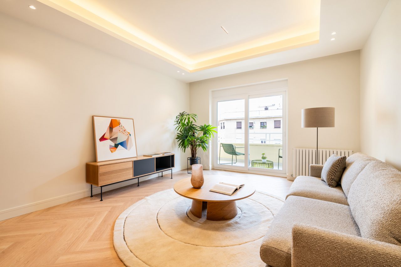 Home Staging por Amueblarent con muebles de diseño en alquiler