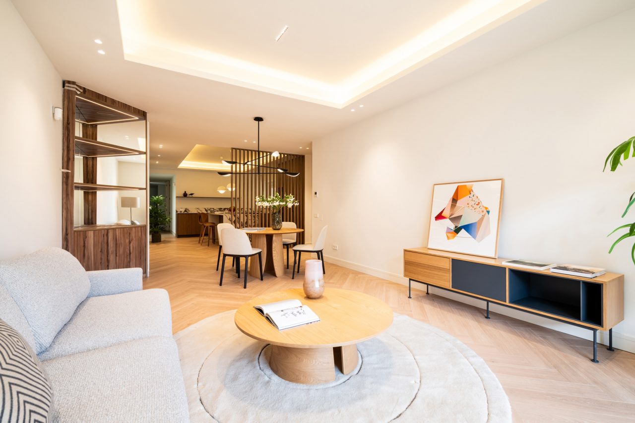 Home Staging por Amueblarent con muebles de diseño en alquiler