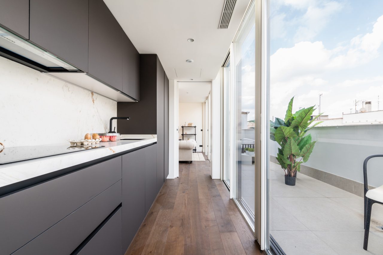Home Staging en atico para vender por Amueblarent
