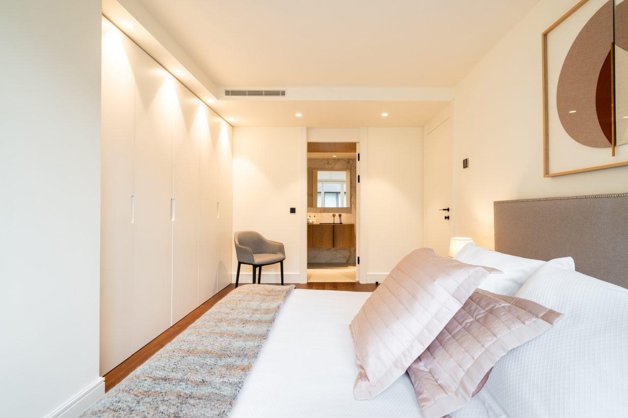 Home Staging en atico para vender por Amueblarent